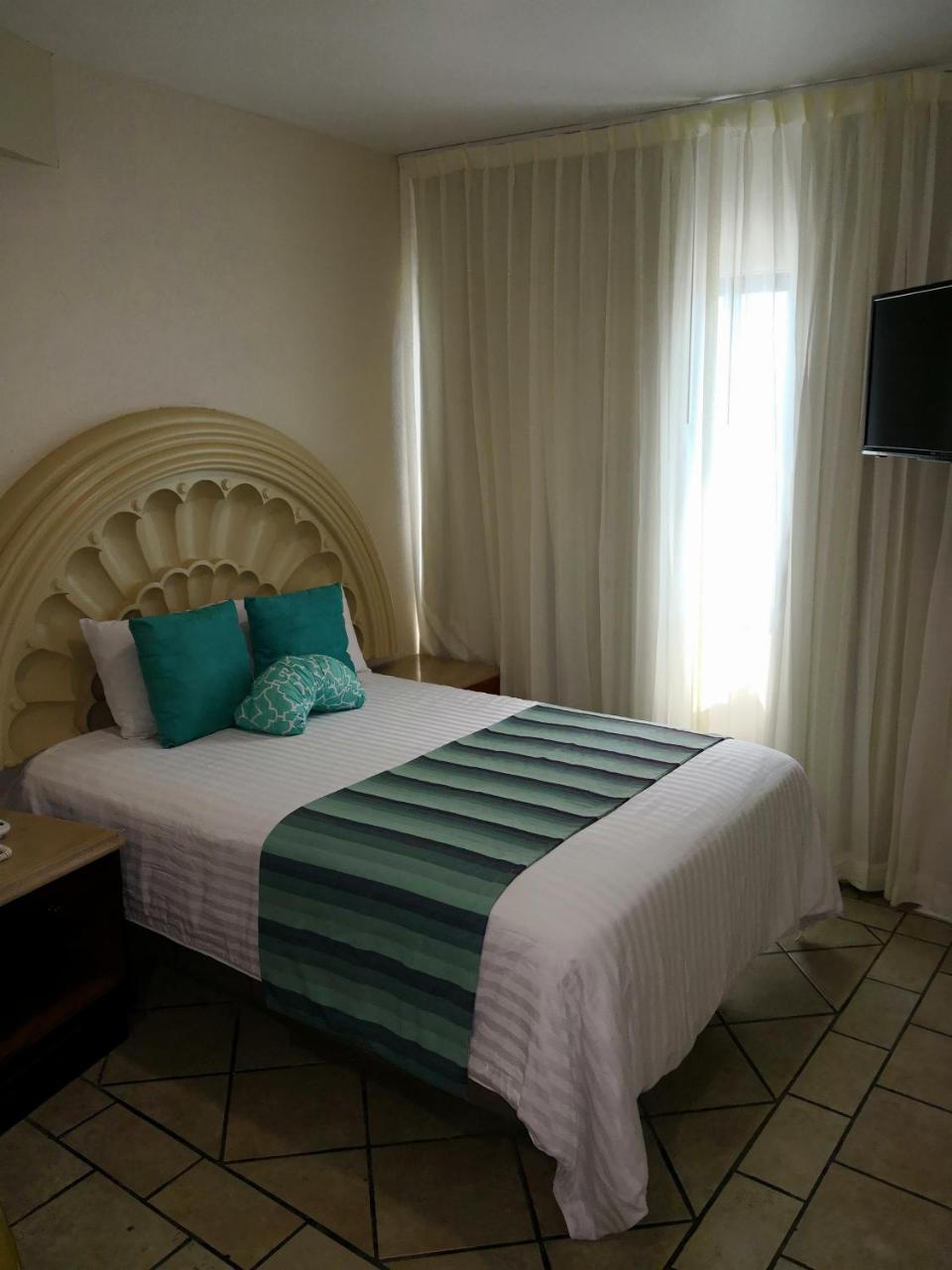 Hotel Playa Marina 마사틀란 외부 사진